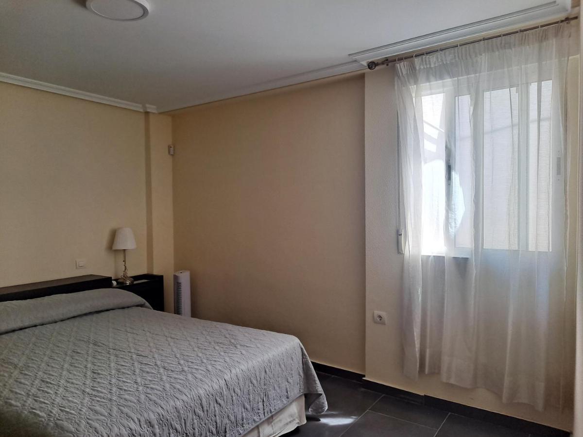 Atico Con Terraza Appartement