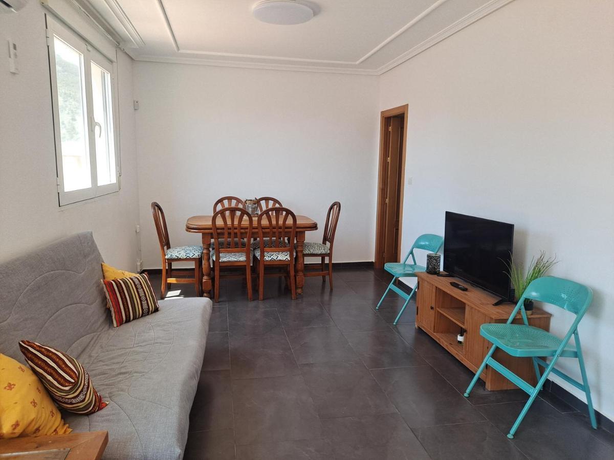 Atico Con Terraza